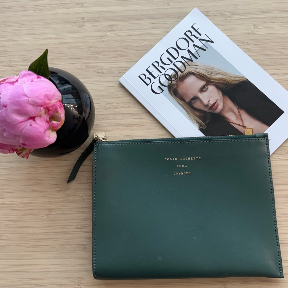 Jolie Pochette Pour Voyager Leather Clutch Bag From & Other Stories